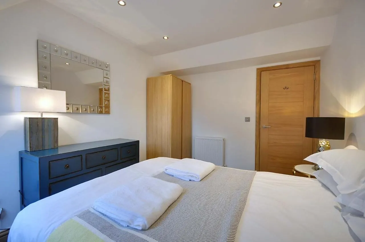 27B Durley Chine Villa Bournemouth 0*,  Storbritannien